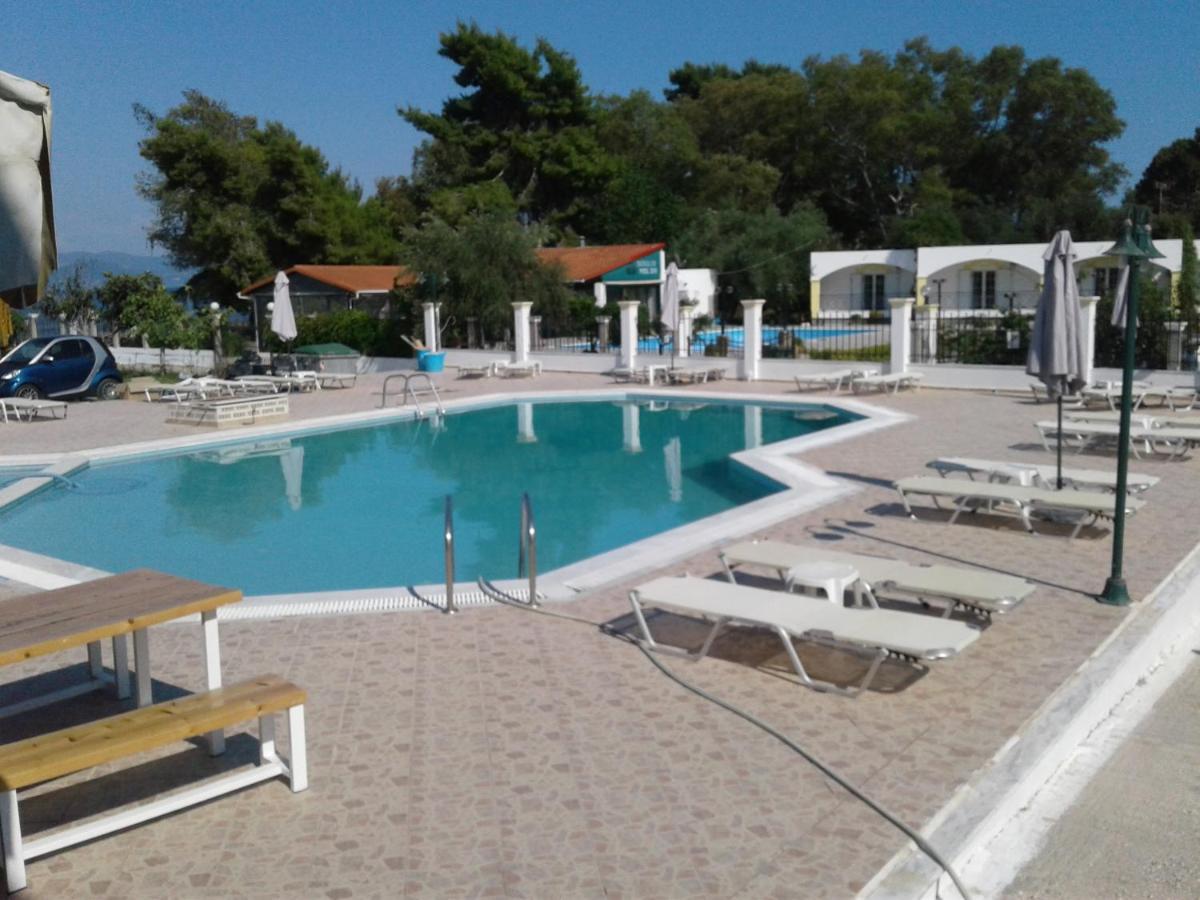 Umbrella Beach Apartments Kavos Exterior photo